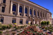 Municipal Bonds - Des Moines City Hall