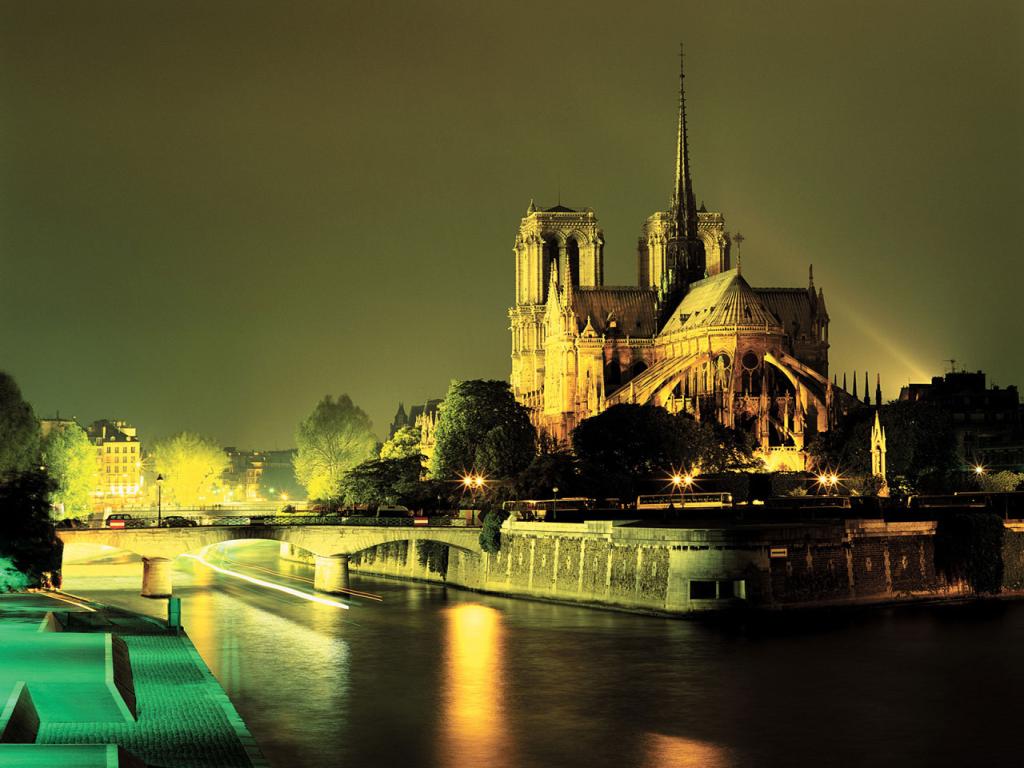 Paris - Notre Dame Cathedral Wallpaper #2 1024 x 768 