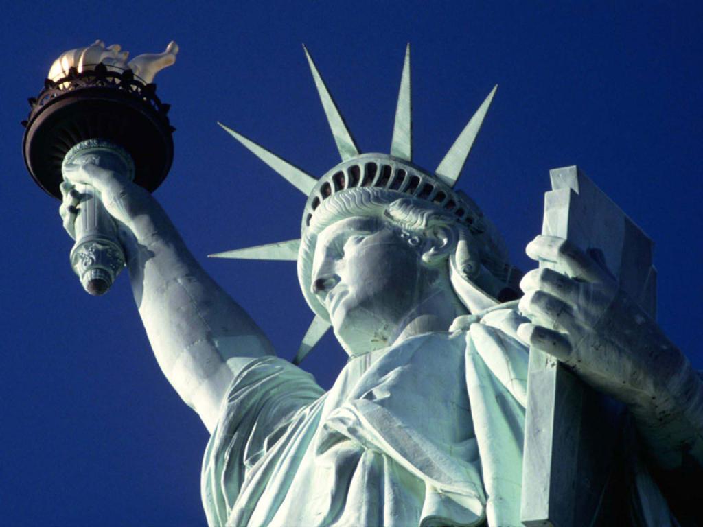 New York - Statue of Liberty Wallpaper #1 1024 x 768 