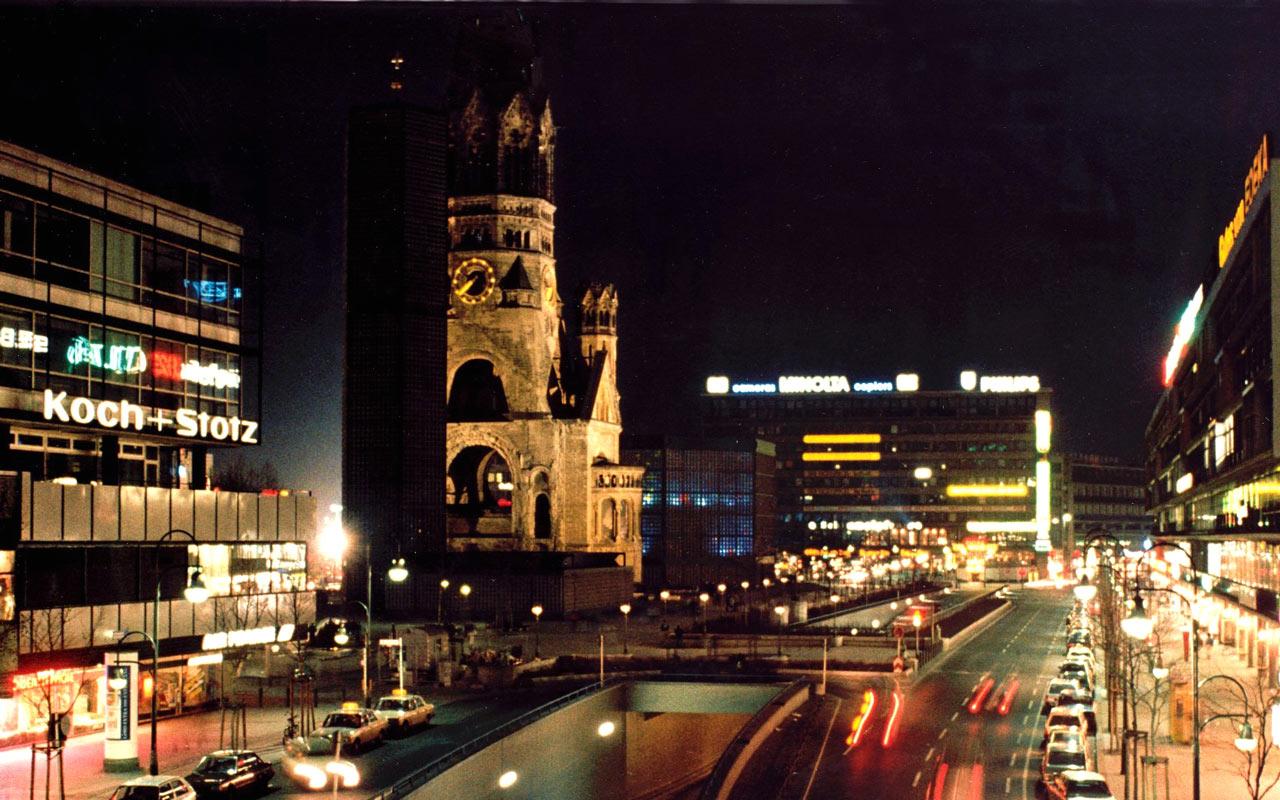 Berlin - Ku-dam At Night Wallpaper #2 1280 x 800 