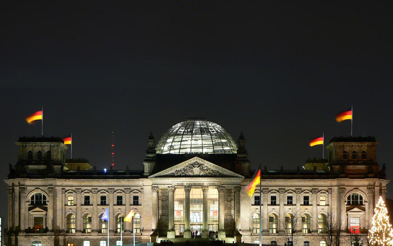 Berlin - Reichstag Wallpaper #3 1280 x 800 