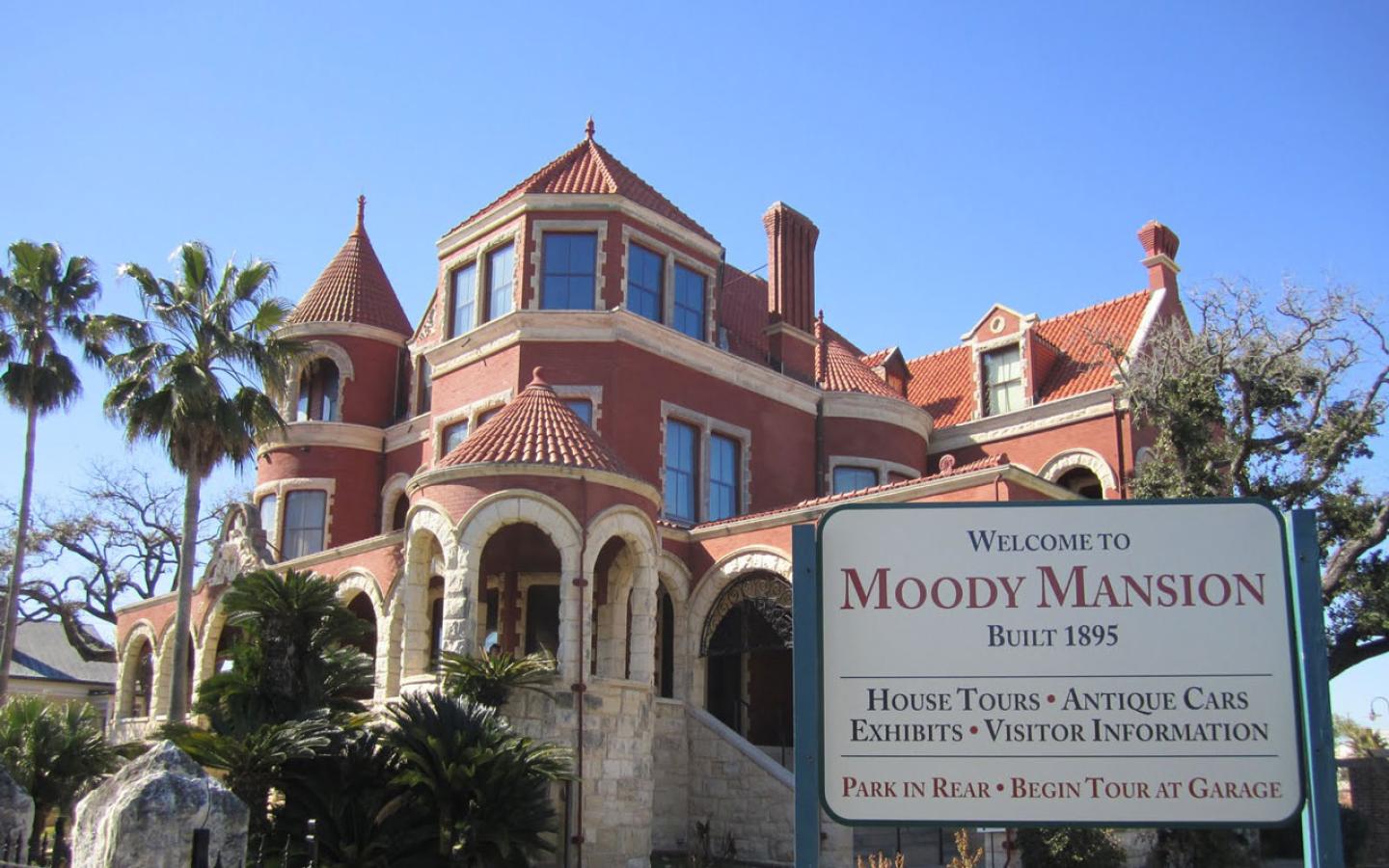 Galveston - Moody Mansion Wallpaper #3 1440 x 900 