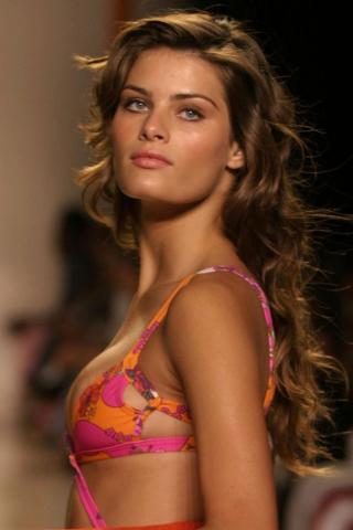 Isabeli Fontana -  Wallpaper #4 320 x 480 (iPhone/iTouch)