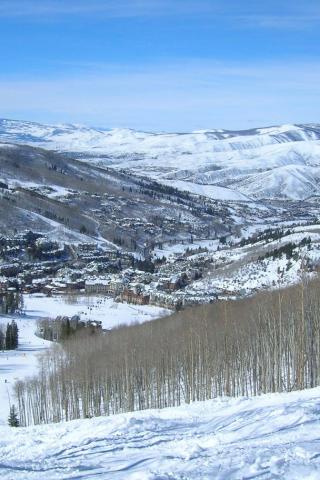 Beaver Creek, Colorado - View back to Beaver Creek and Avon Wallpaper #1 320 x 480 (iPhone/iTouch)